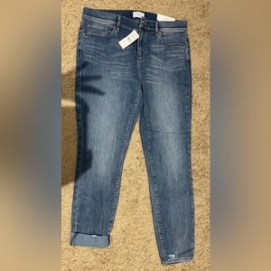 Loft size 10 modern skinny jeans NWT